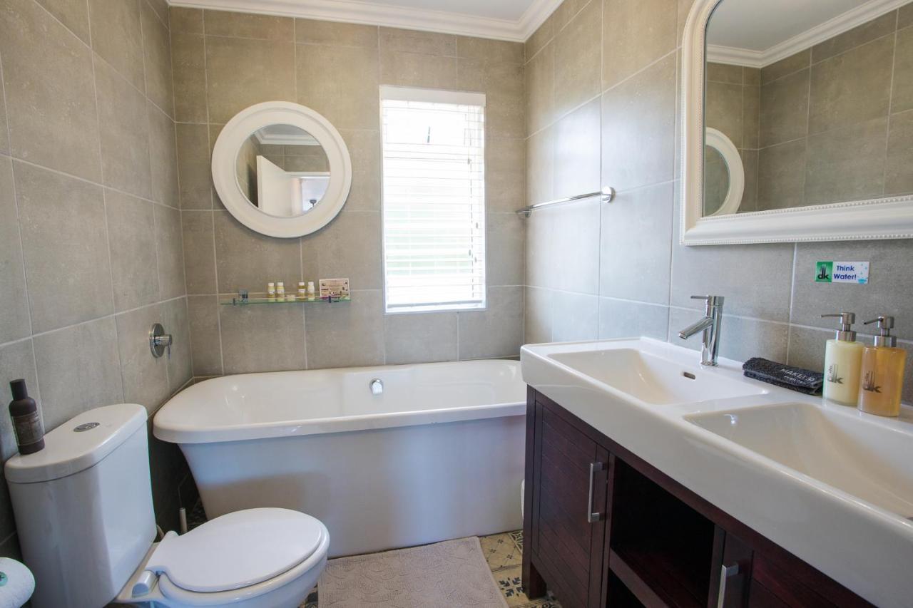 Dk Villas 1 Harbour View Hout Bay Dış mekan fotoğraf